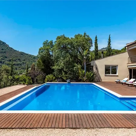 Mediterranean With Pool Near Barcelona Villa *