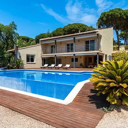 Mediterranean With Pool Near Barcelona Cabrera de Mar