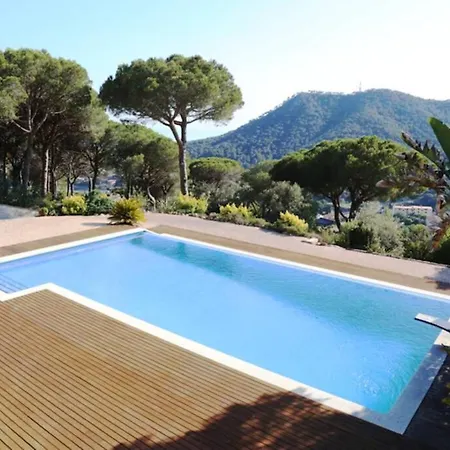 Mediterranean With Pool Near Barcelona Cabrera de Mar