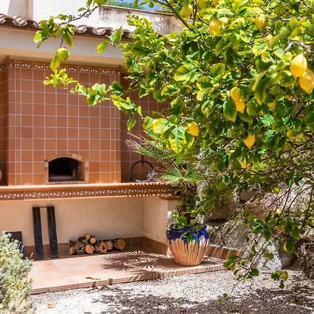Mediterranean With Pool Near Barcelona Cabrera de Mar