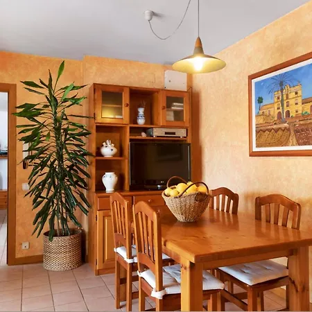 Villa Mediterranean With Pool Near Barcelona